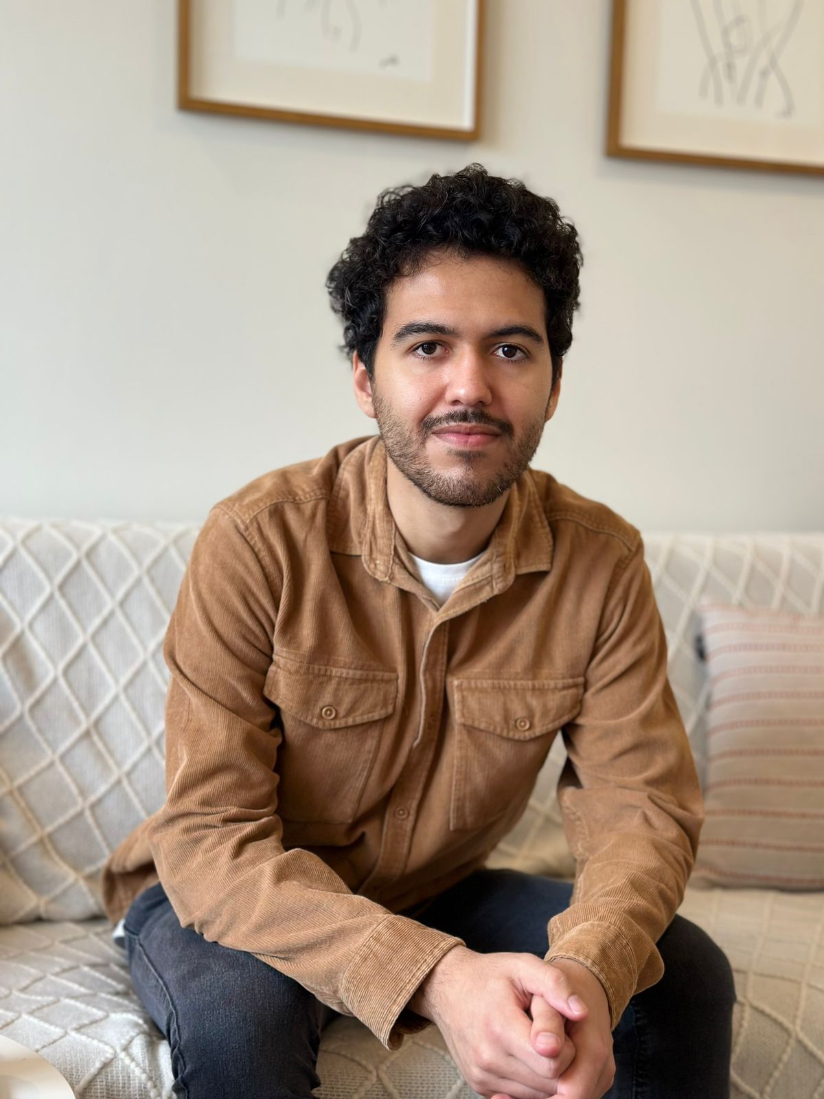 Marcel Fernandes, psicólogo clínico, em foto profissional